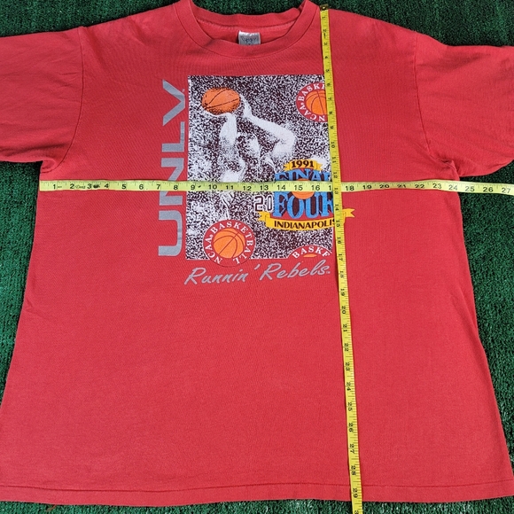 Vintage NCAA 1991 Final Four UNLV Runnin' Rebels Shirt Red XL Las Vegas USA MADE - Picture 9 of 9